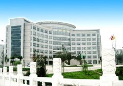 武漢科技大學(xué)成人高考校園風(fēng)光